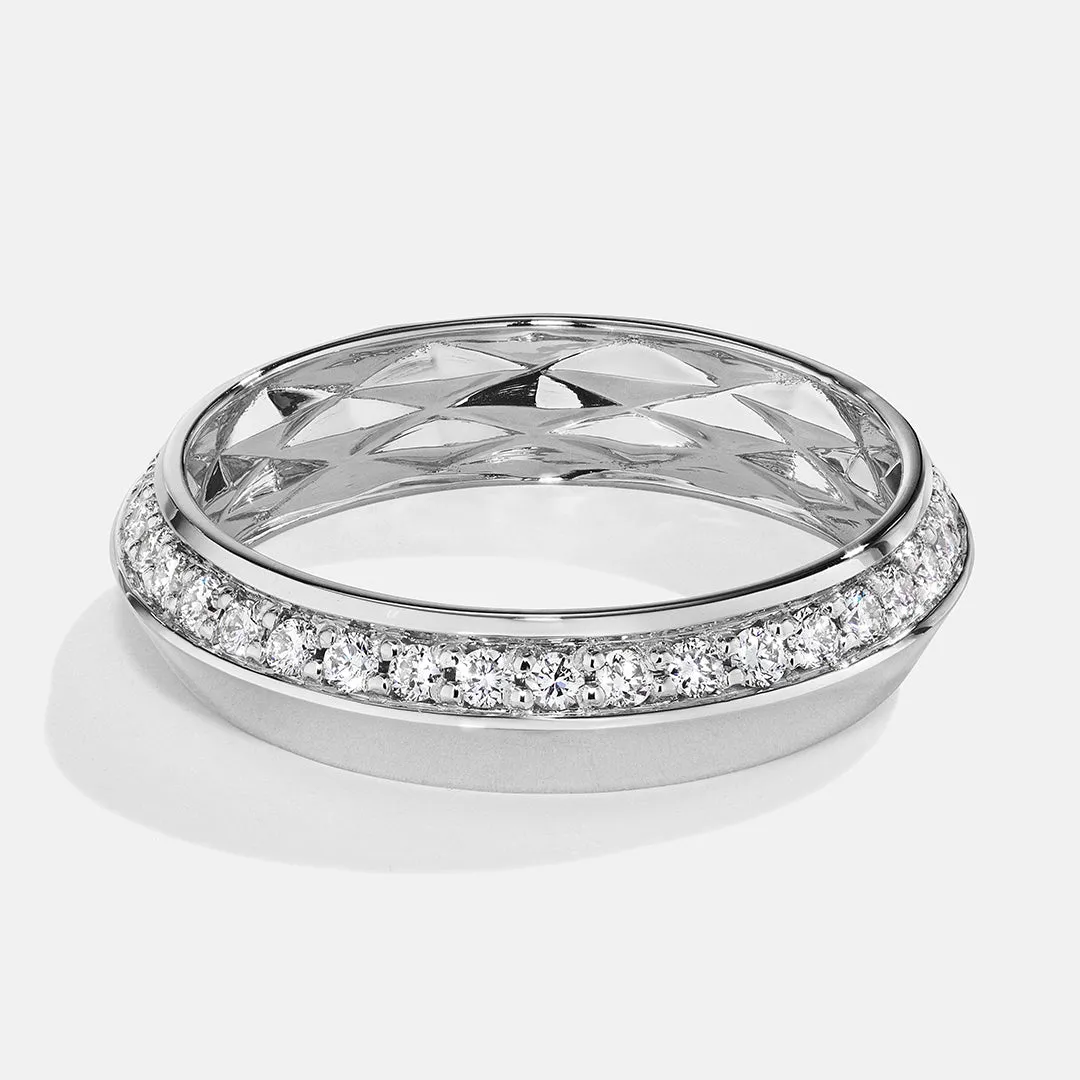 Ascent 5mm Pavé Diamond Bevel Band