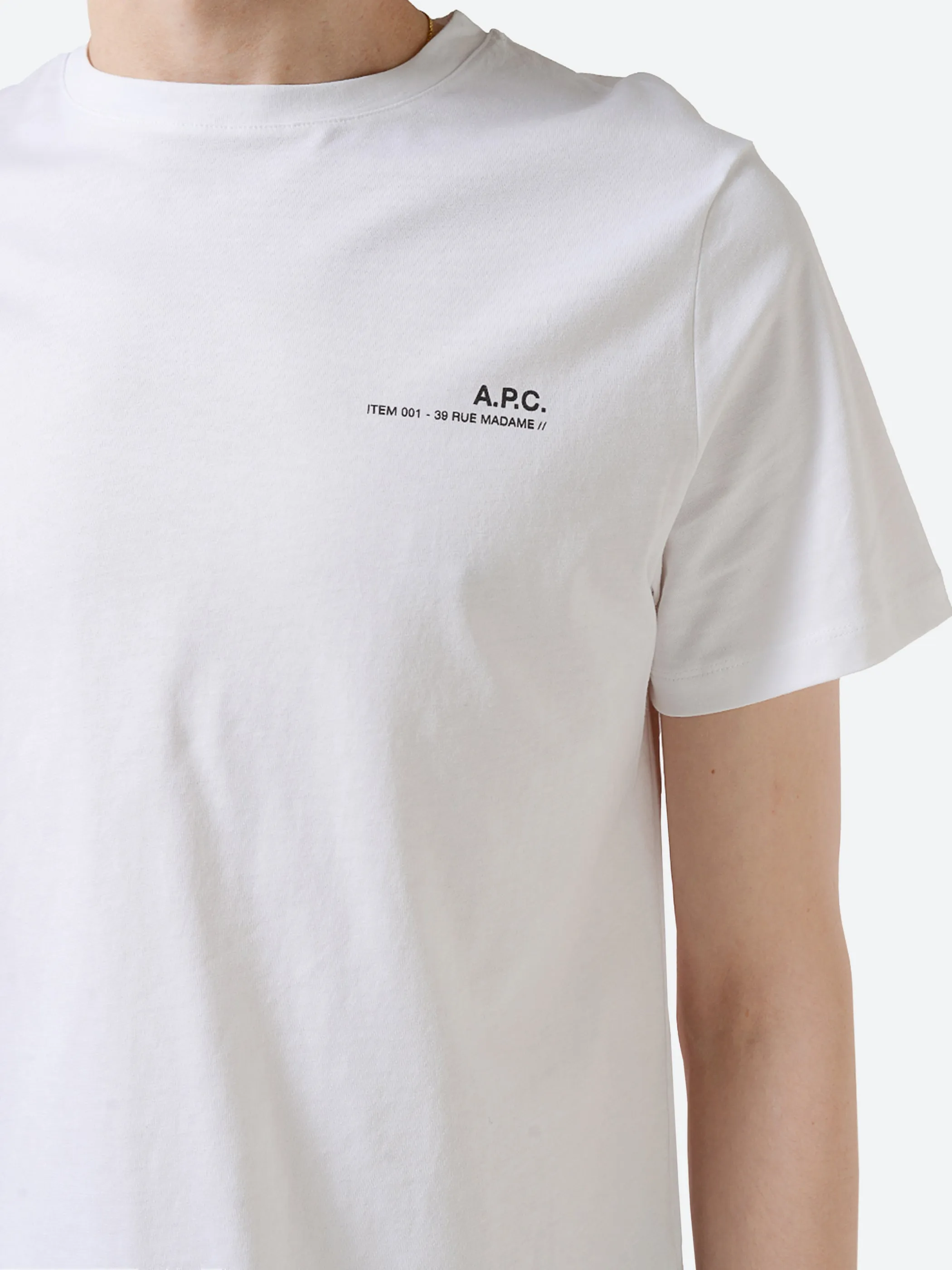 Item T-Shirt