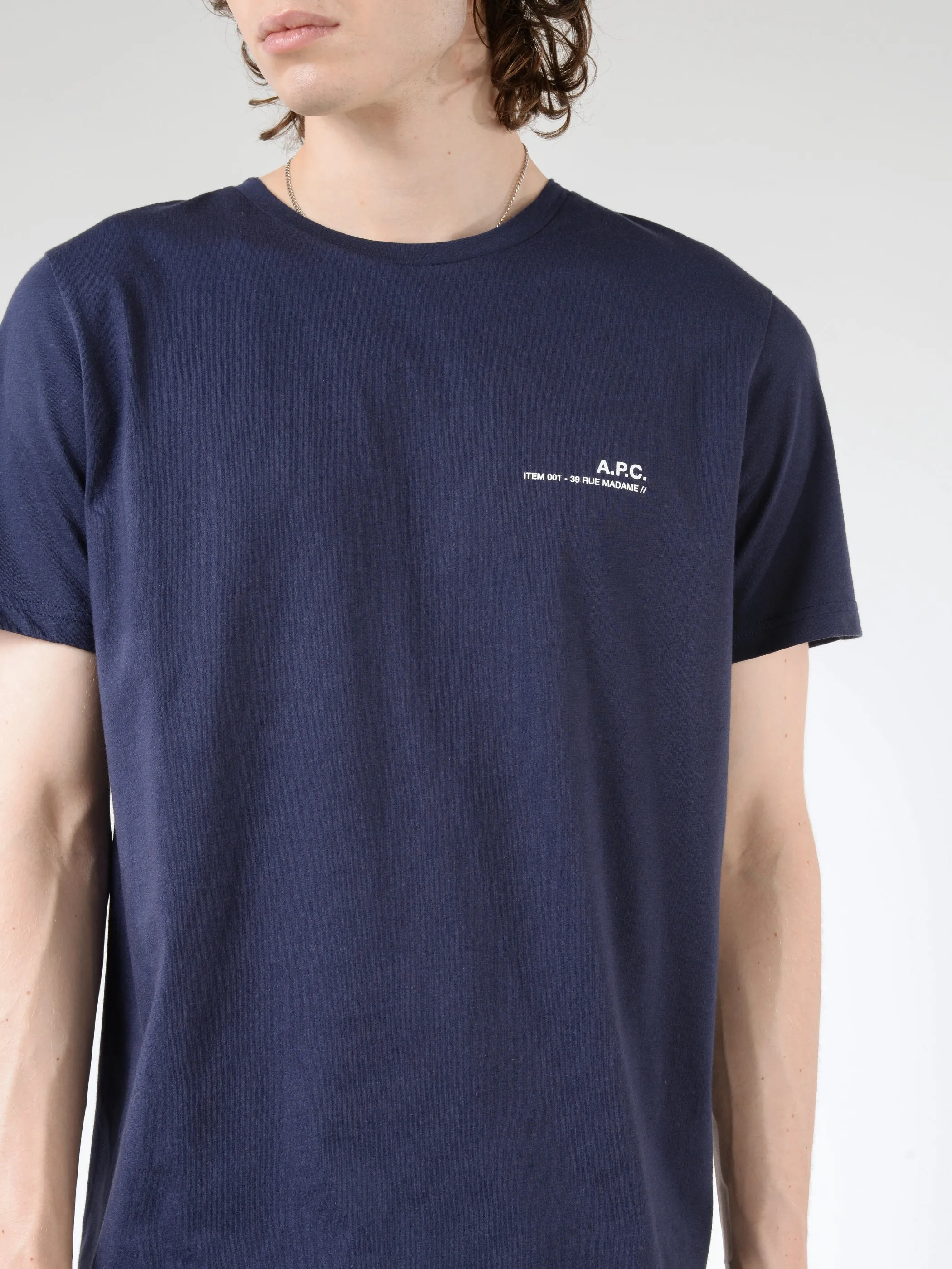 Item T-Shirt