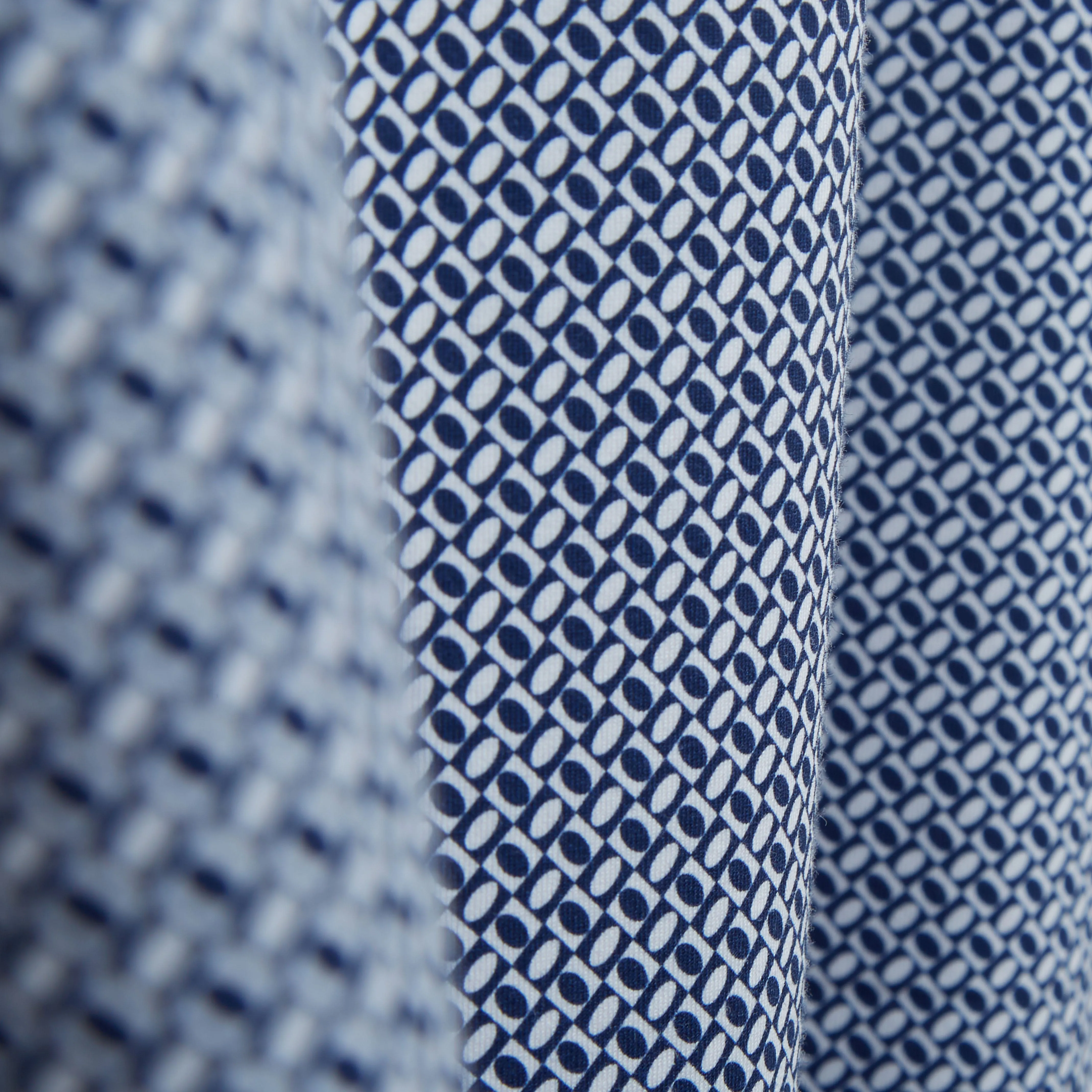 Miles Geometric OoohCotton Short Sleeve Shirt