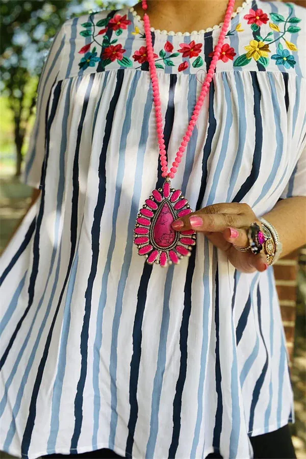 S, M : Striped blouse with floral embroidery - Loose Fit
