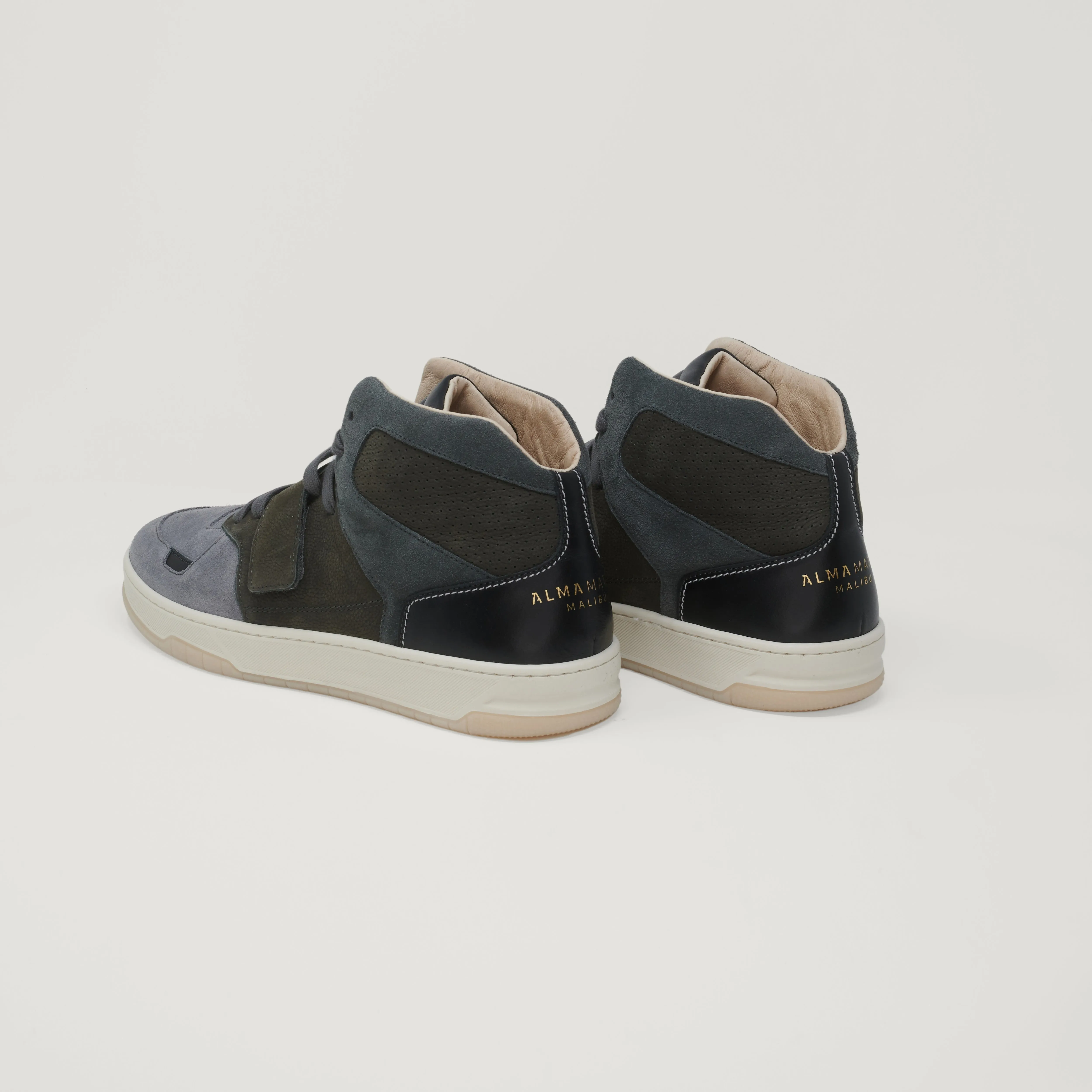 SOMA MID - Ash Black Suede