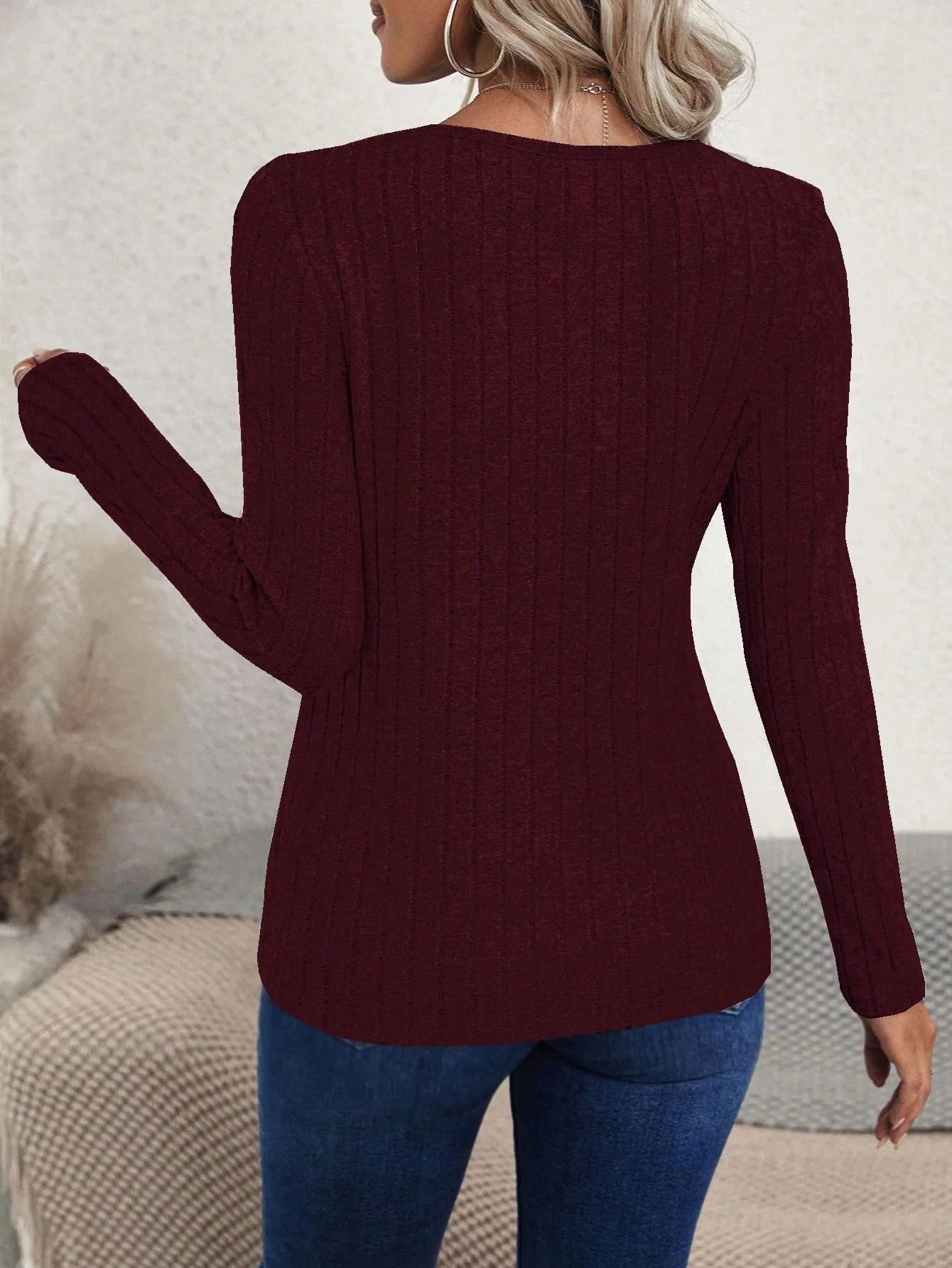 Women's Asymmetric Hem Slit Ribbed Long Sleeve T-Shirt